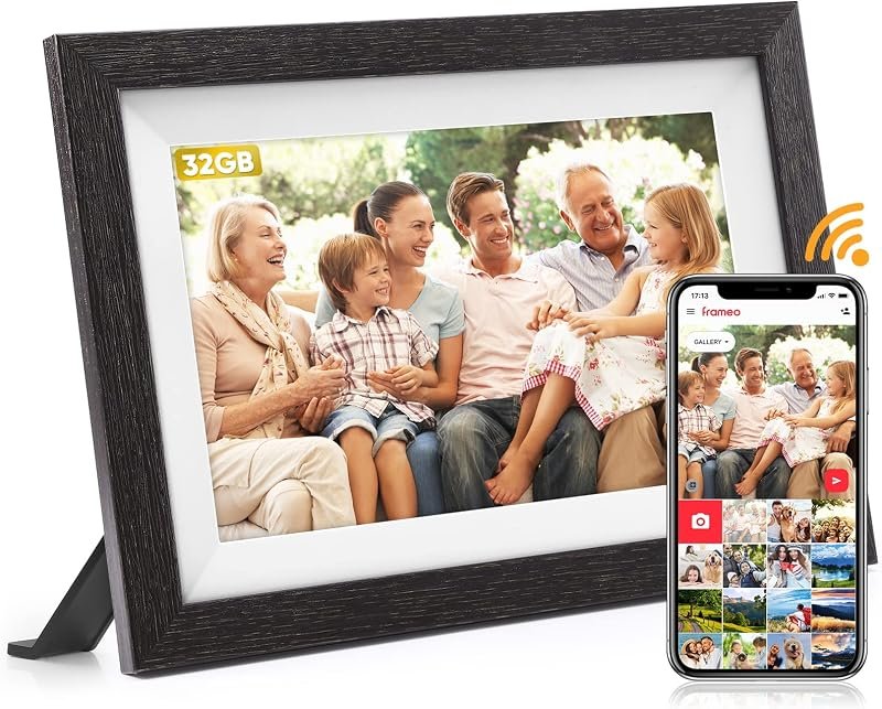 Cadre photo numérique affichant une photo de famille